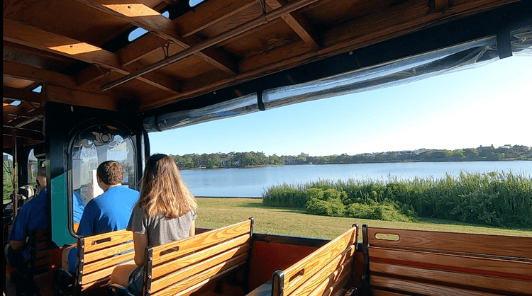 Jolly Trolley shuttle between Rehoboth Beach and Dewey Beach
